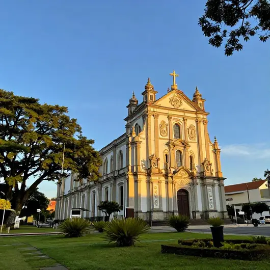 Arquidiocese de Belém: Um Centro de Fé e Cultura