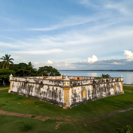 Descubra o Forte do Presépio